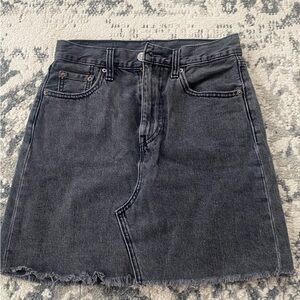 Levi’s Black Jean Skirt